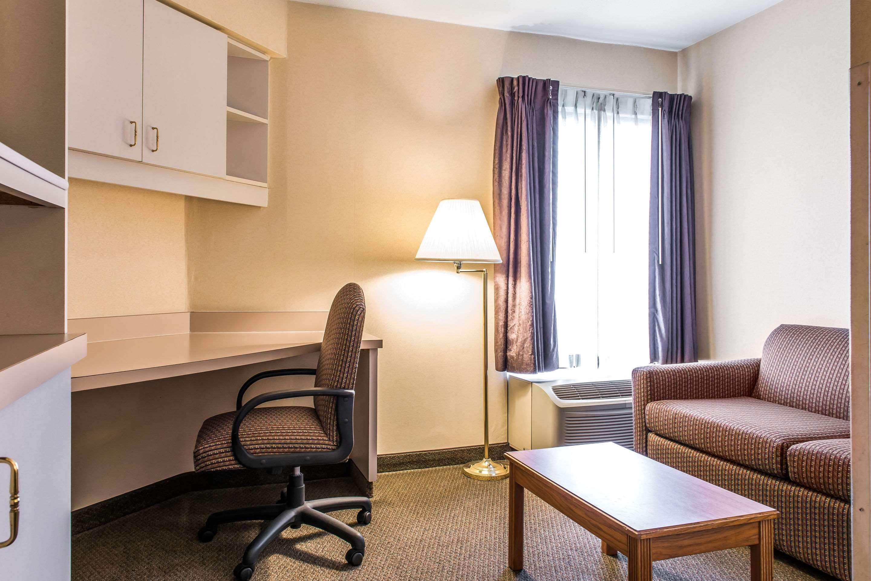 Comfort Inn Ebensburg Buitenkant foto
